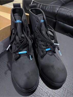 Native Johnny Treklite Black Lace-Up High-Top Boots